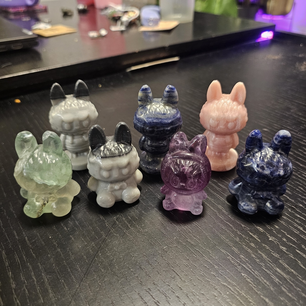 Assorted Color Small Pet Figurines